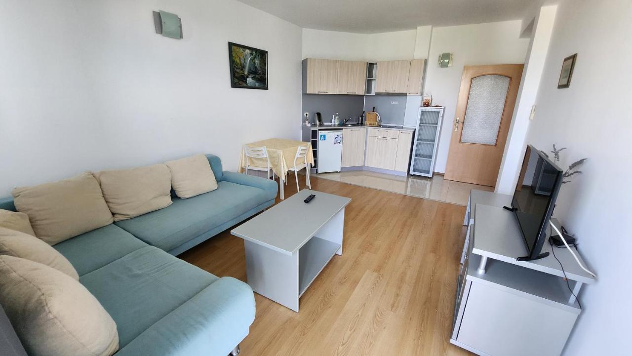 Nushev Hotel Sveti Vlas Εξωτερικό φωτογραφία