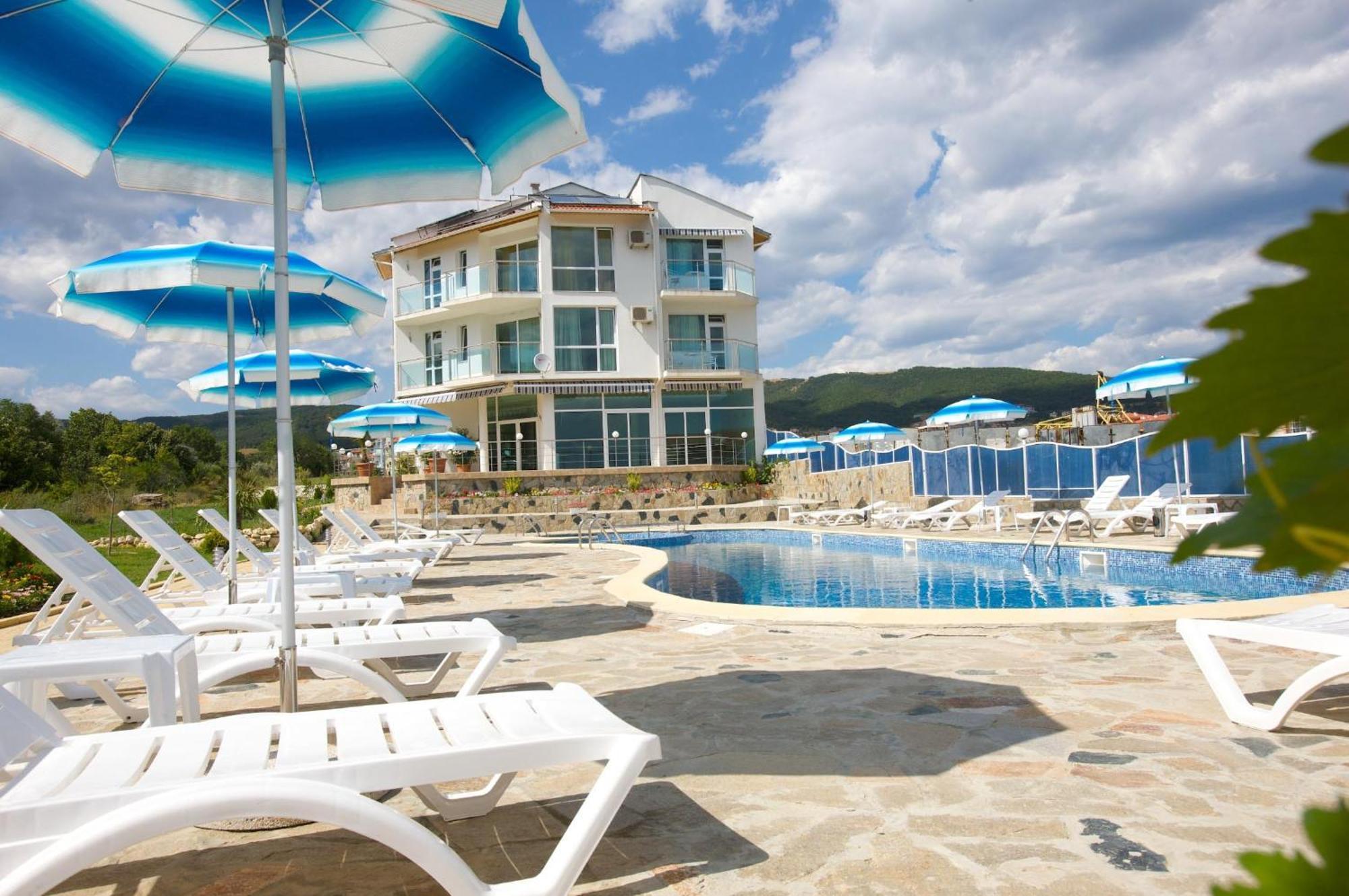 Nushev Hotel Sveti Vlas Εξωτερικό φωτογραφία
