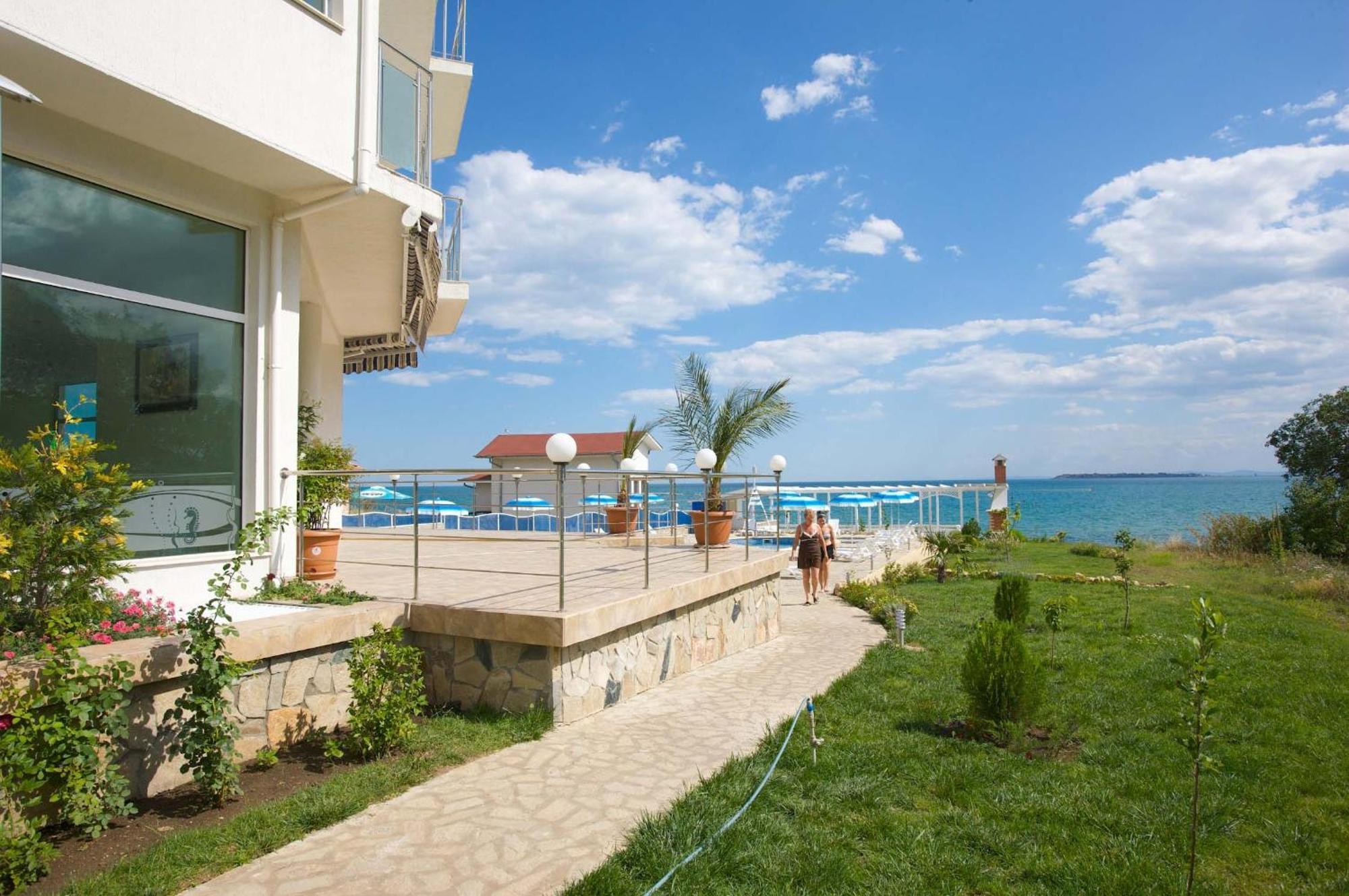 Nushev Hotel Sveti Vlas Εξωτερικό φωτογραφία
